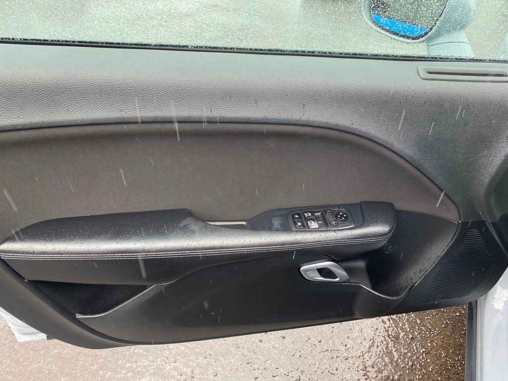 2020 Dodge Challenger Base