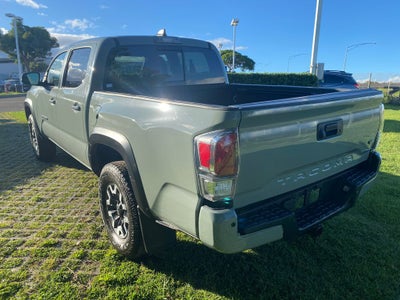 2022 Toyota Tacoma Base