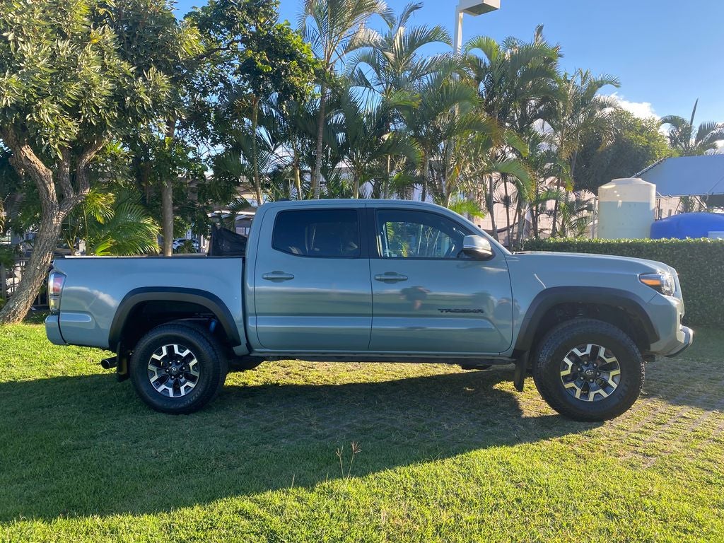 2022 Toyota Tacoma Base