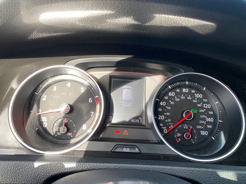 2016 Volkswagen Golf GTI Base