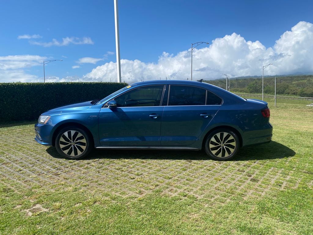 2015 Volkswagen Jetta Hybrid Base
