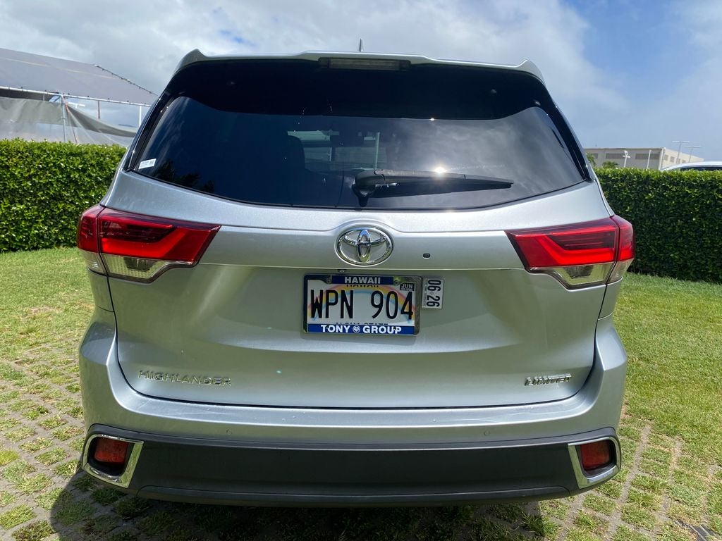 2018 Toyota Highlander Base