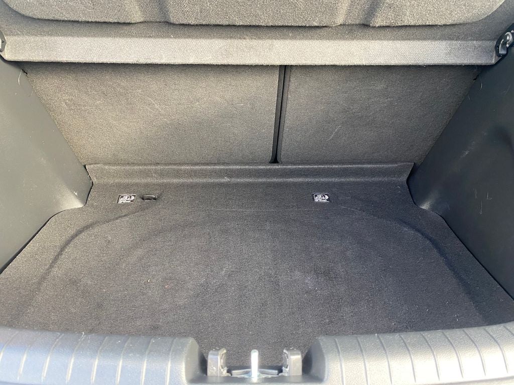 2019 Hyundai Veloster Base