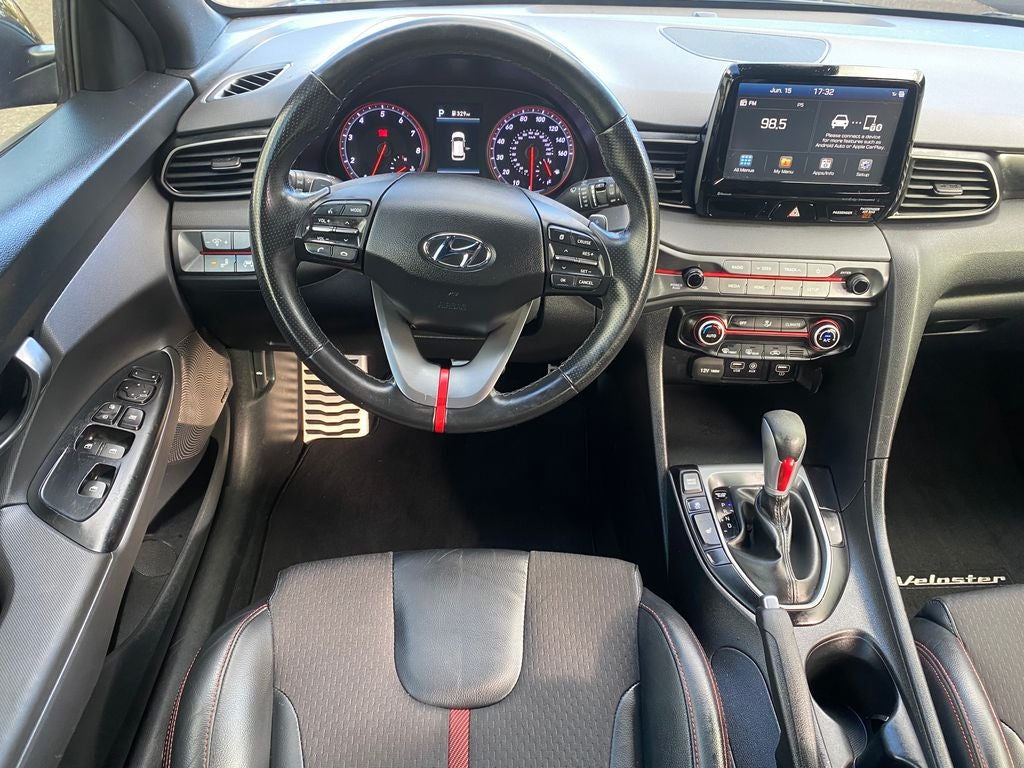 2019 Hyundai Veloster Base