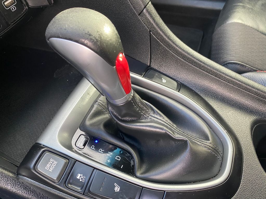 2019 Hyundai Veloster Base
