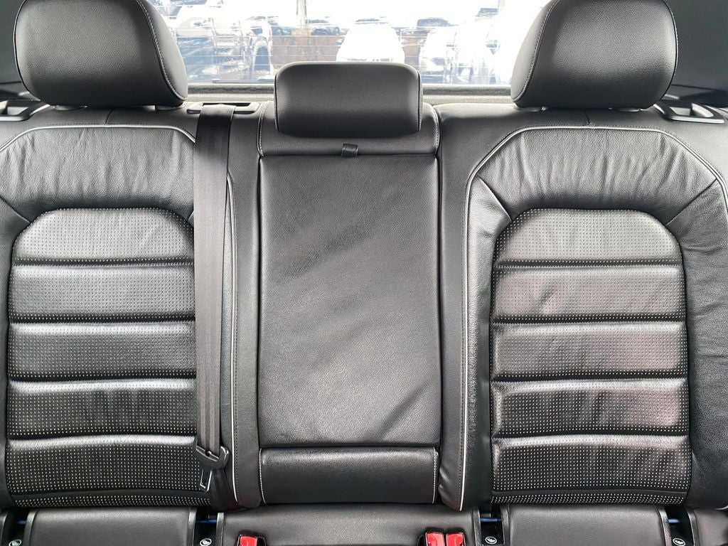 2018 Volkswagen Golf R Base