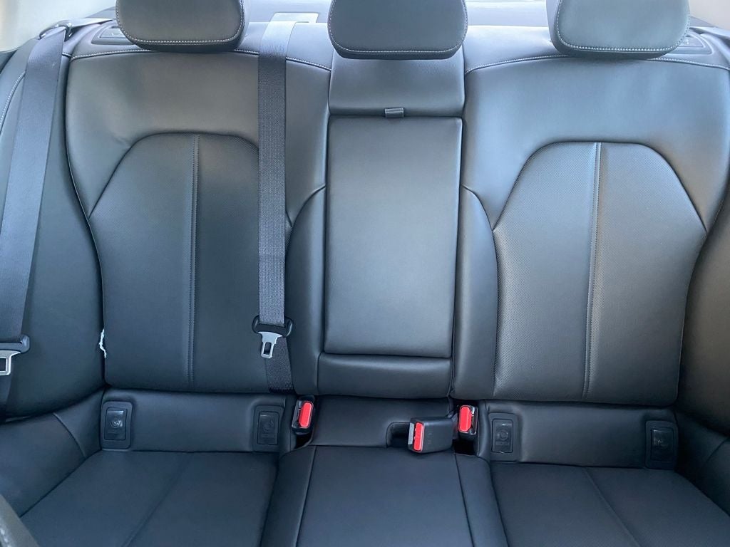 2026 Genesis G70 2.5T