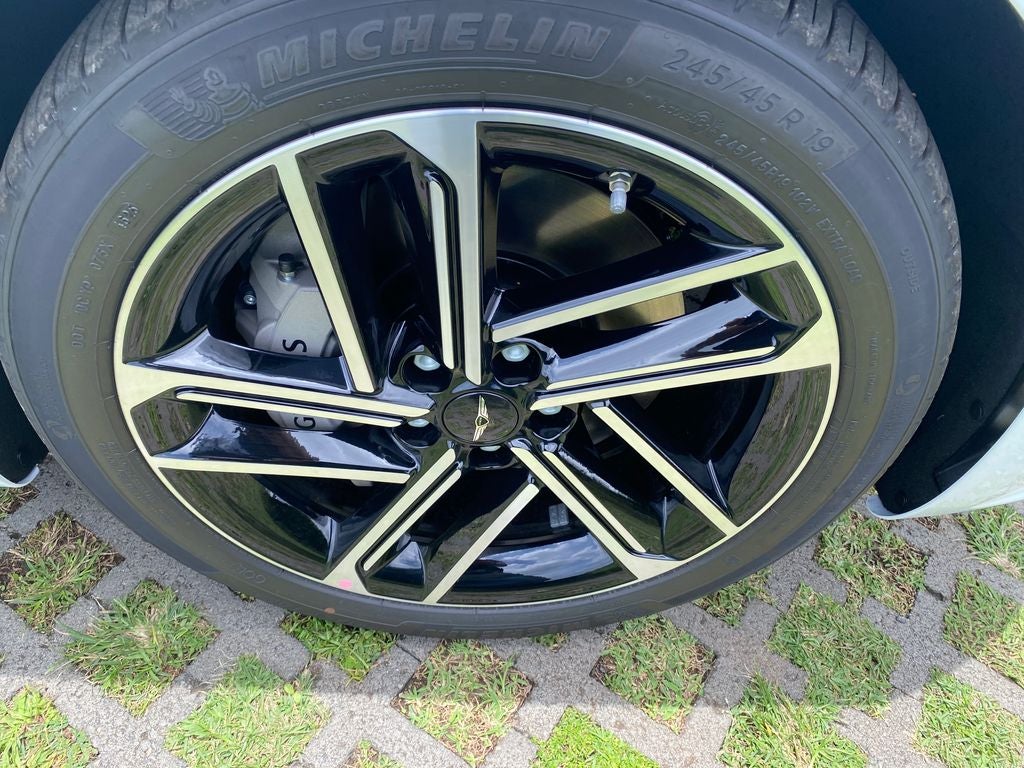 2026 Genesis G80 2.5T